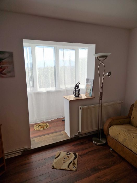 Ofer spre închiriere Apartament 2 camere decomandat. Stefan Cel Mare