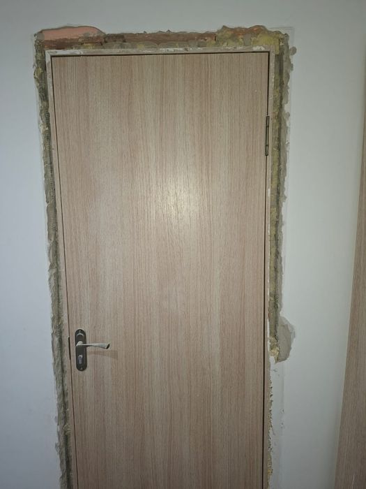 Продам двери 70-80см на 2 м