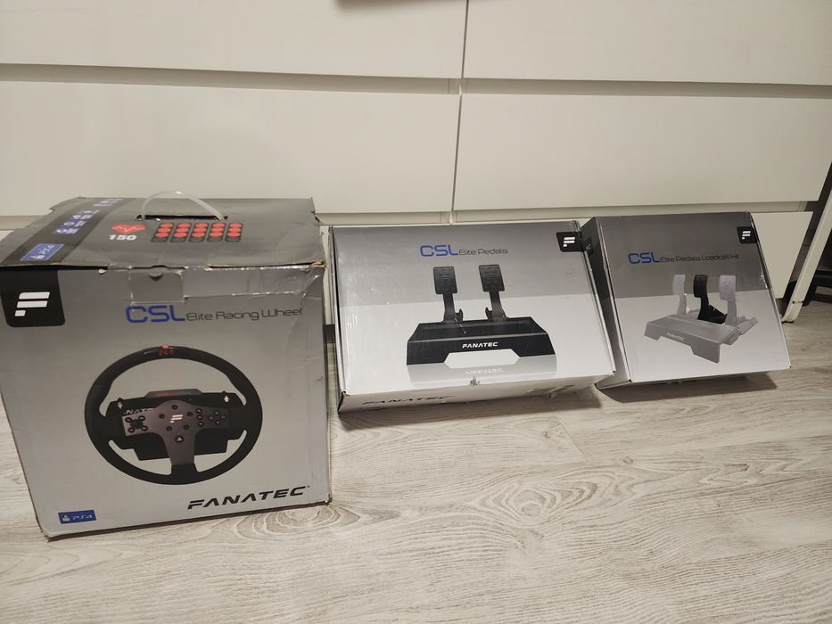 Kit bază, volan și pedale Fanatec CSL Elite pt PlayStation și PC