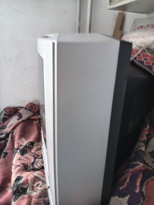 Продам Телевизор б/у