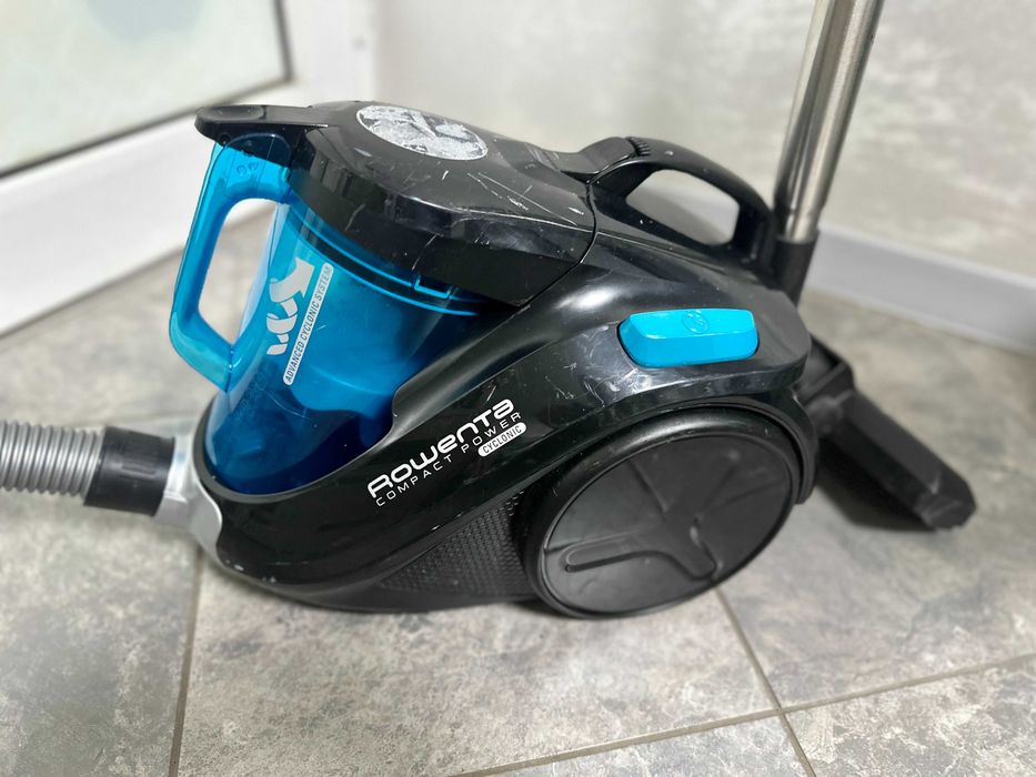 Прахосмукачка без торба ROWENTA COMPACT POWER CYCLONIC RO3731EA 1.50 L