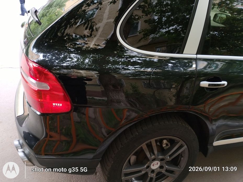 Продам Porsche Cayenne 2007г .