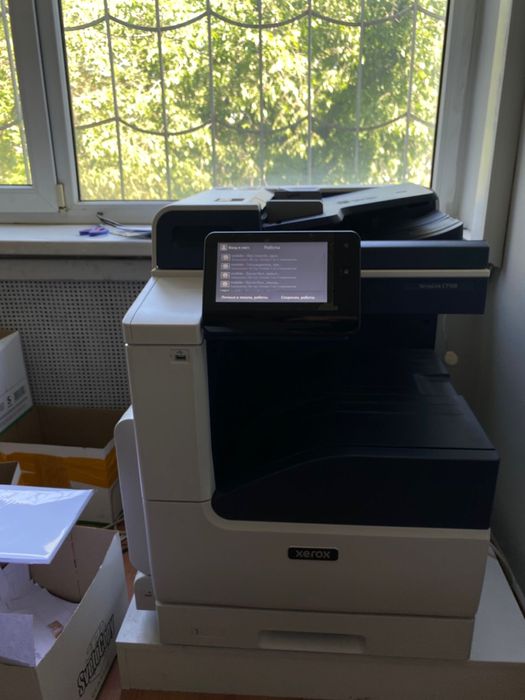 Принтер Xerox C7120