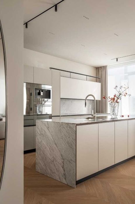 Дизайнер интерьера