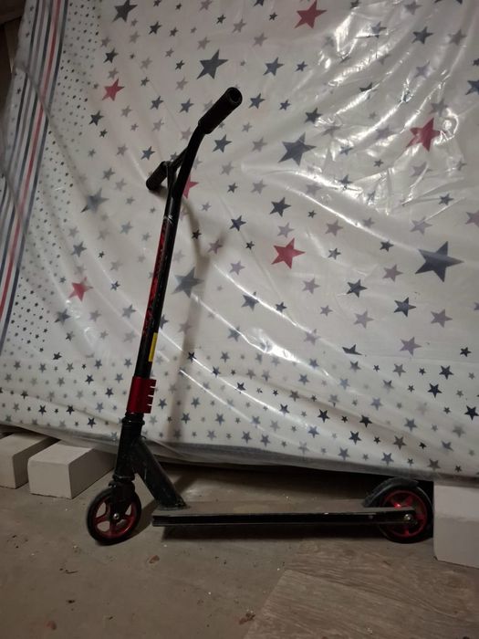 Продам трюковой самокат