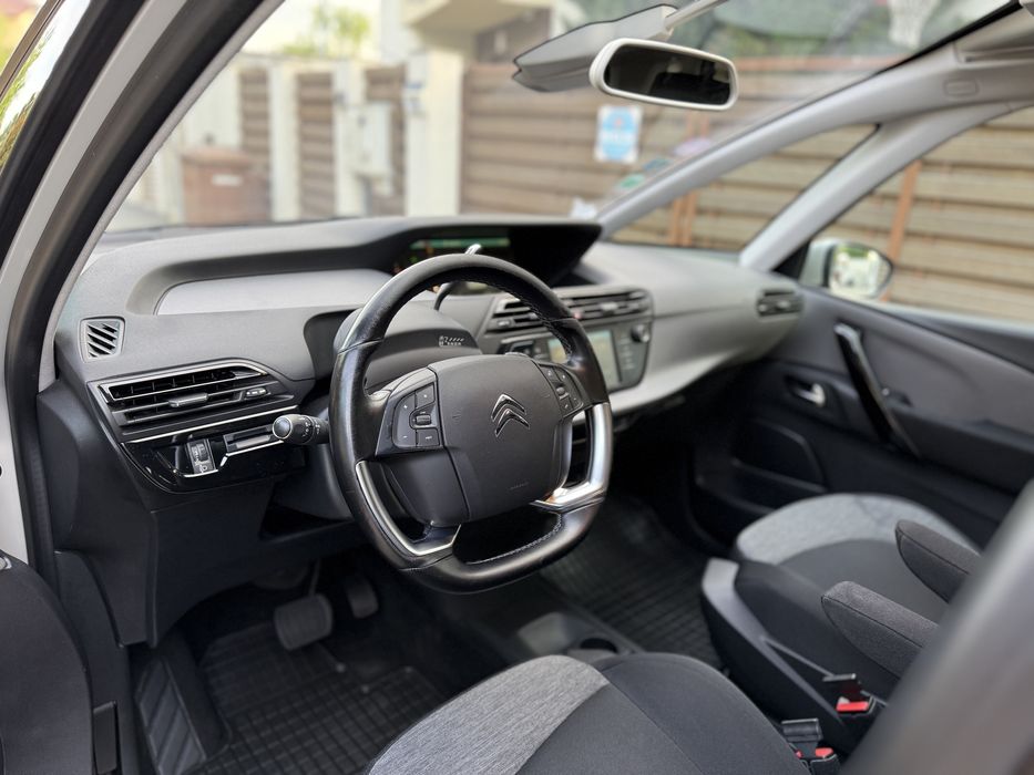 Citroen C4 Picasso Exclusive 1.2 Benzina 130CP 140.000KM Cutie EA7 An Fabricatie 2017 Facelift