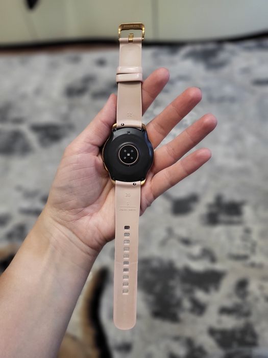 Продаются galaxy watch