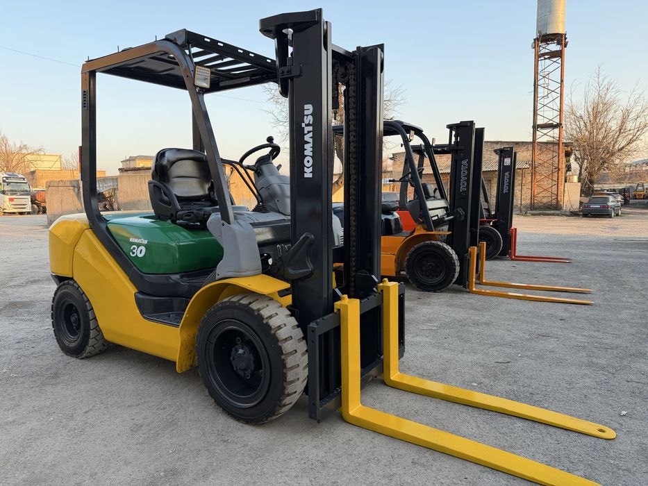 Вилочный погрузчик кара автокара