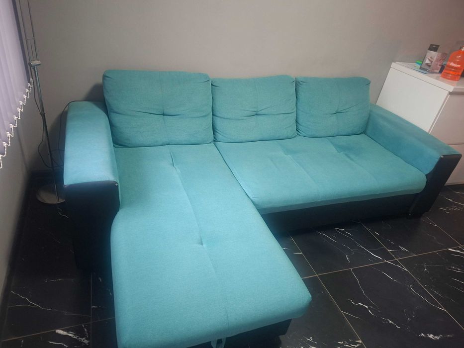 Разтегетелен диван