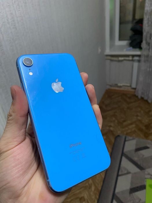 Продам Iphone XR