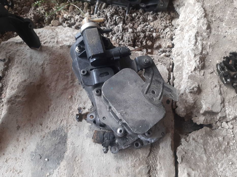 Части от FORD C-MAX T1DA