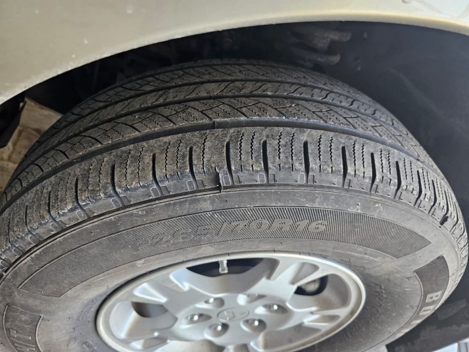 комплект шин 265/70 R16.