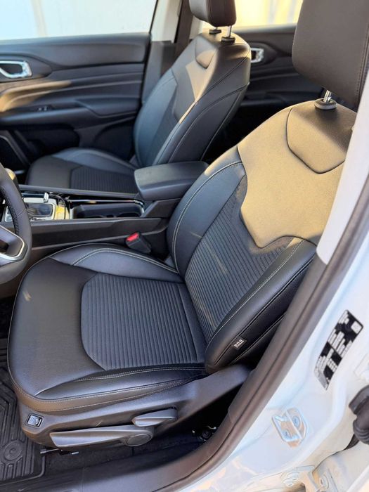 Jeep Compass 4xe Plug-in Hybrid 4x4 Automat 2022 – 6.500 km, ca nou