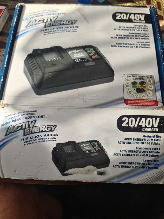 Ferex incarcatoare Universal Noi 20 /40 volti