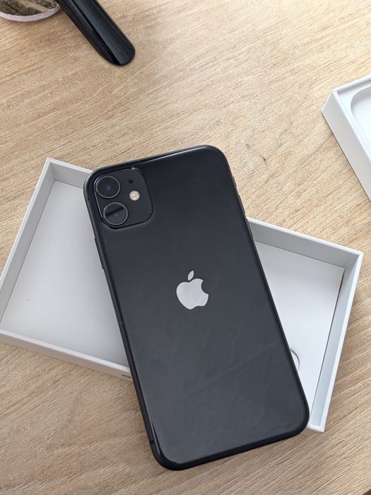 Продам Apple iPhone 11 128 GB