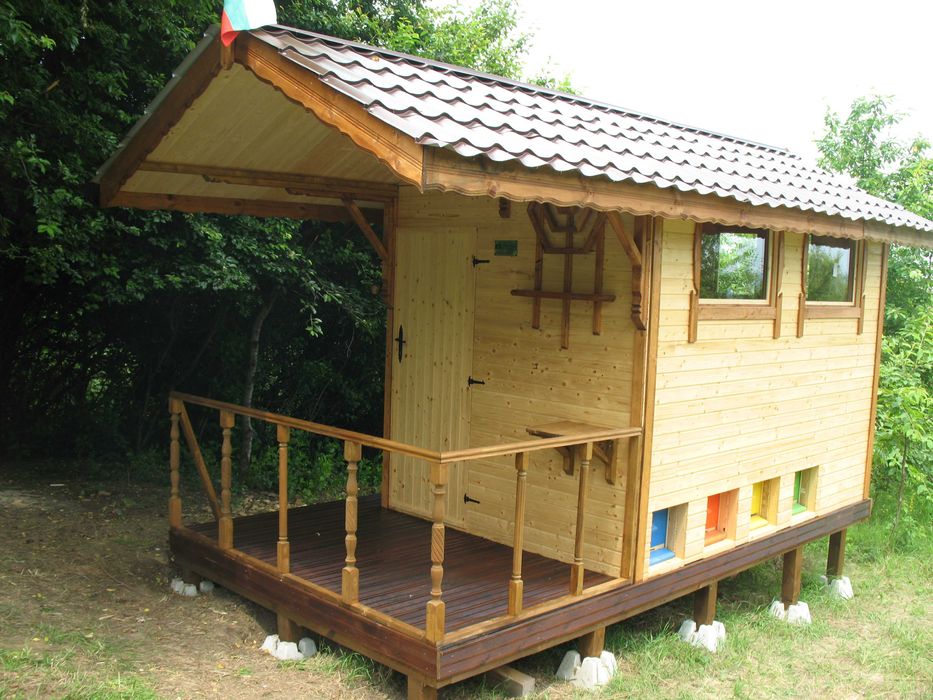 Къщата на пчелите  АПИТЕРАПИЯ Коледни павилиони