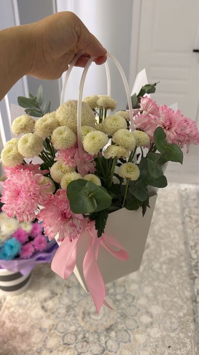 Продам цветы свежие