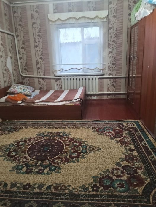Продается частный дом с участком в 36 соток.