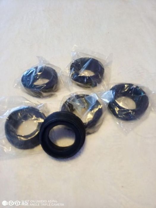 Bucsa cauciuc inferioara Perna / Perne aer SPATE pentru MERCEDES W220