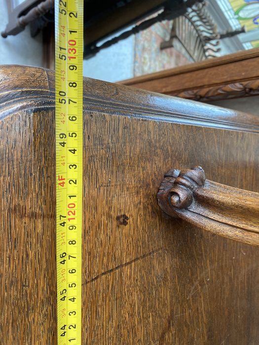 Стар френски шкаф от дъб