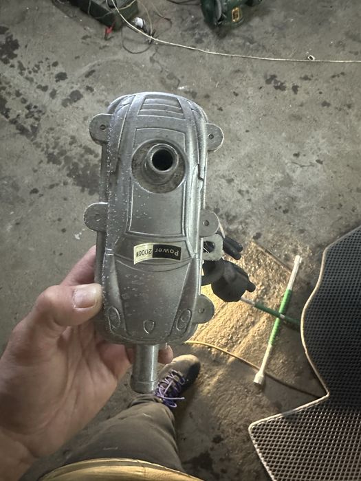 Продам подогреватель даигаьеля