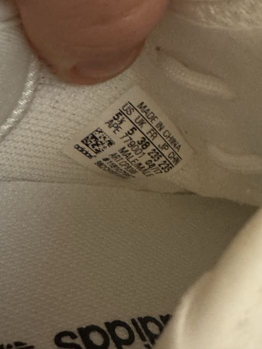 Adidas Yeezy 350 V2 Boost Cream White