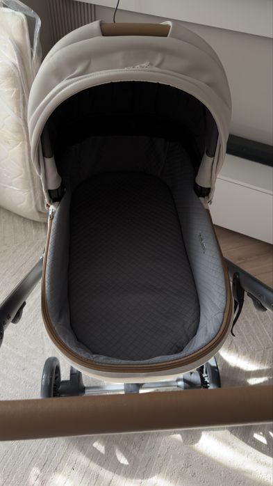 Коляска anex e/type