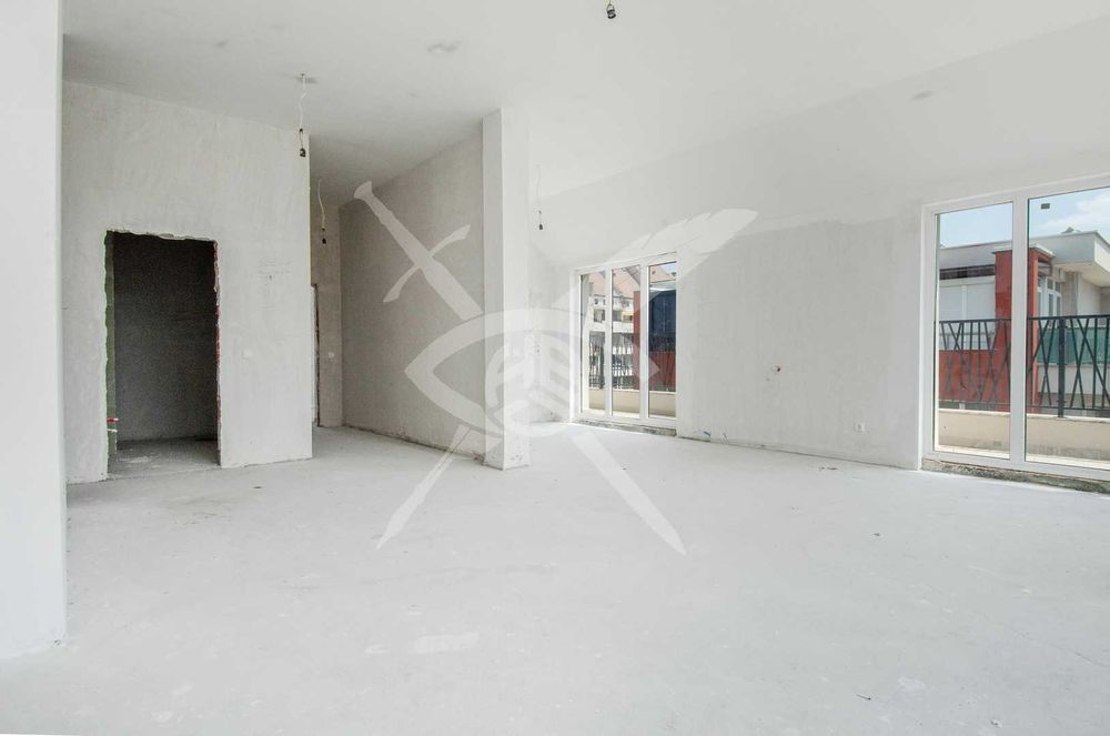 Тристаен апартамент ж.к. Студентски град № 58066