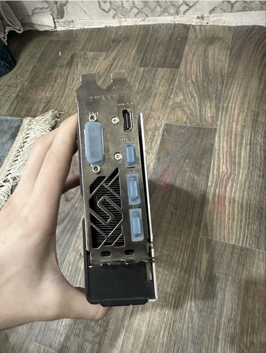 Видиокарта игравое RX 580