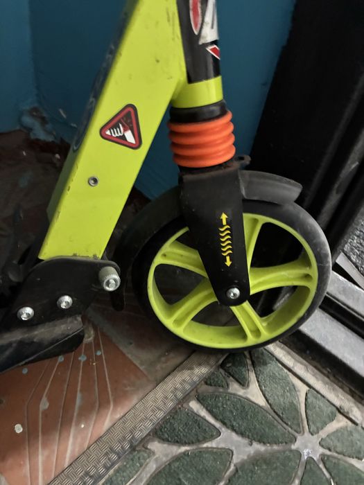 Продам самокат.  Для подростка!