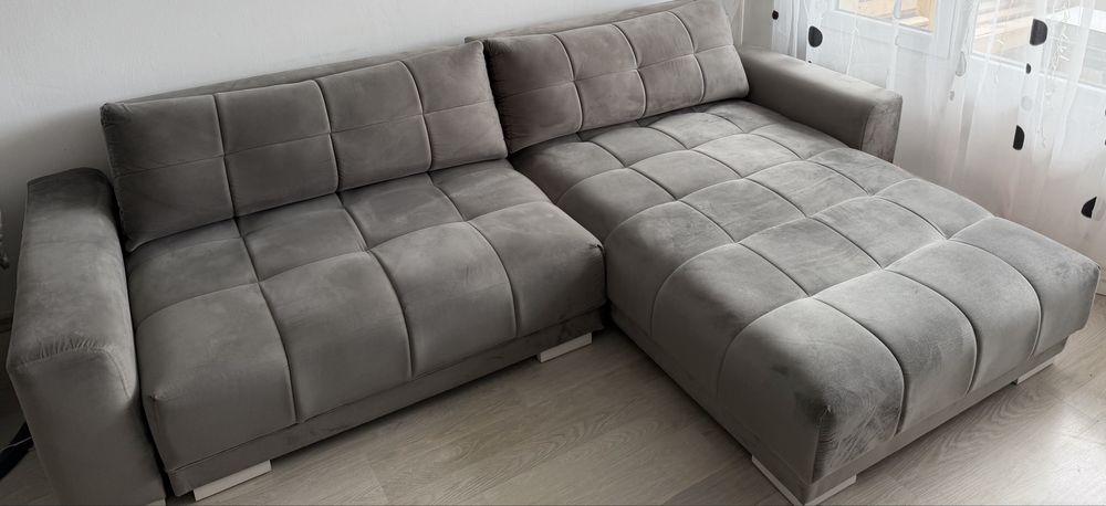 Разтегателен диван