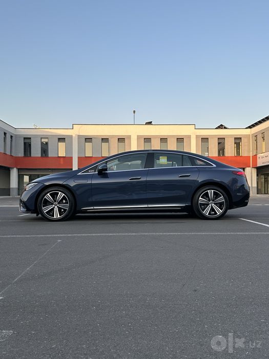 Mersedes Benz EQE 500 4Matic 2025 Седан
