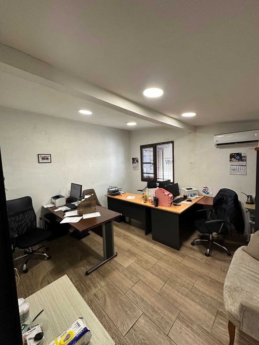 Продава се Склад в Петрич - 350 кв.м за 255 €/кв.м - Снимка #2