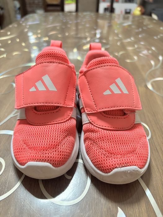 Маратонки Adidas