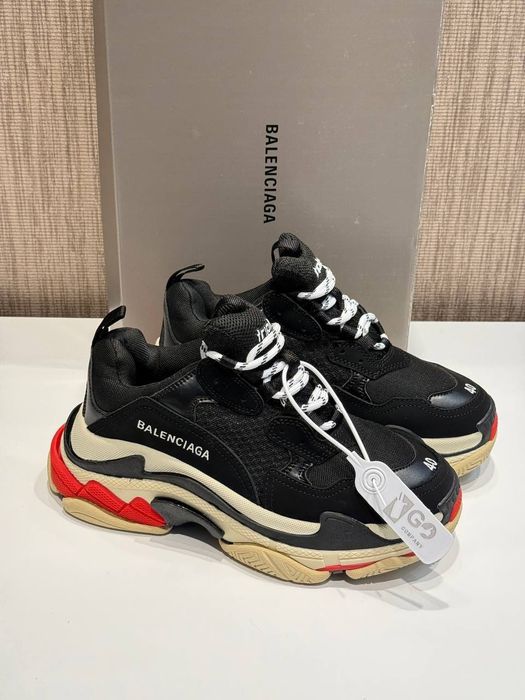 Balenciaga Triple S