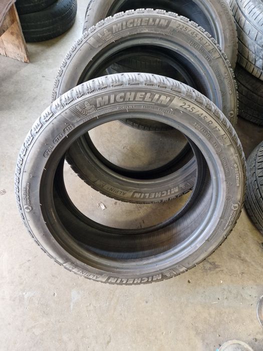 Anvelope 225 45 17