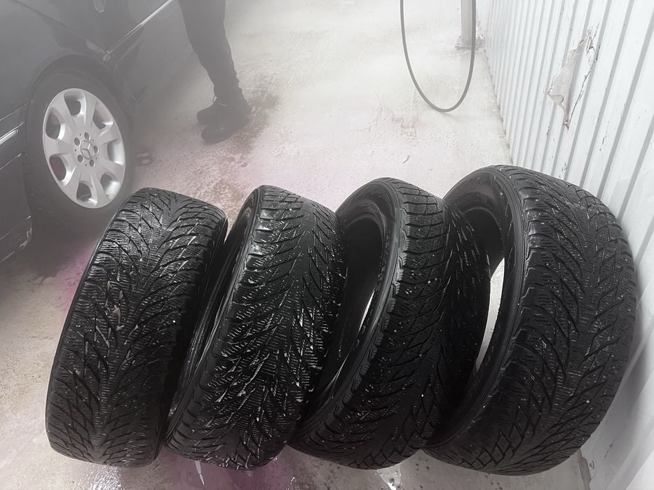 Продаю зимные болоны б/у