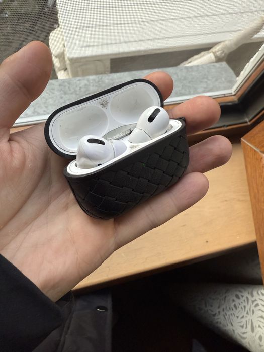 Iphone 11 + airpods pro