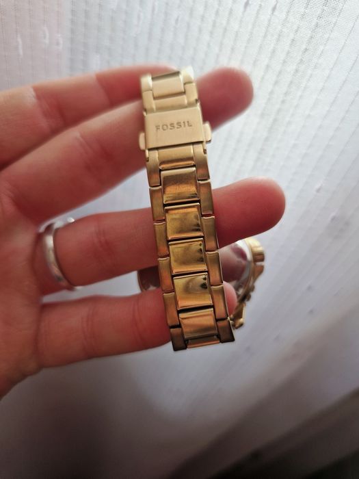 Ceas de dama Fossil auriu