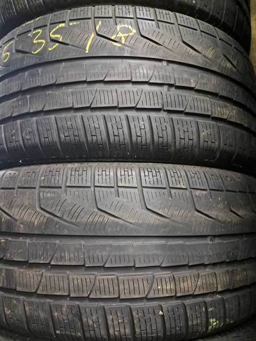 Anvelope second iarna 245 35 R18/225 40 R18 Pirelli