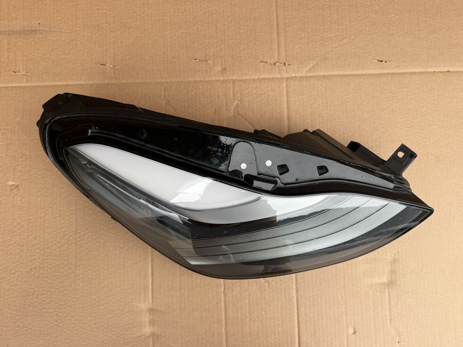 Фар Tesla Model Y 3 | 2020-