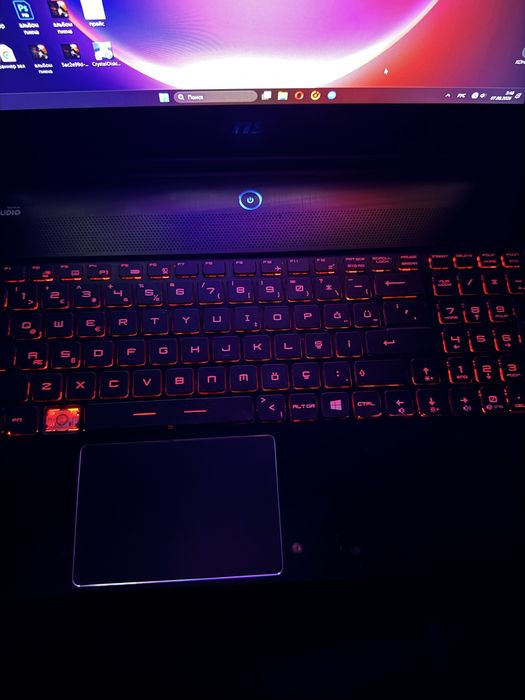 Ноутбук msi i7.