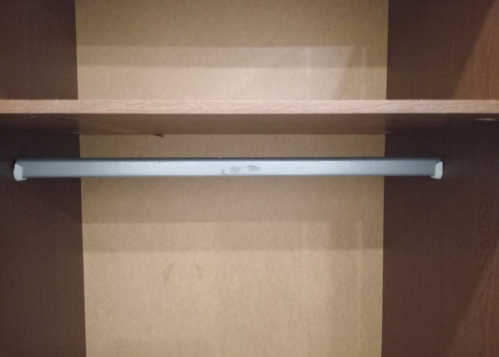 Шкаф/шифоньер сатылады.