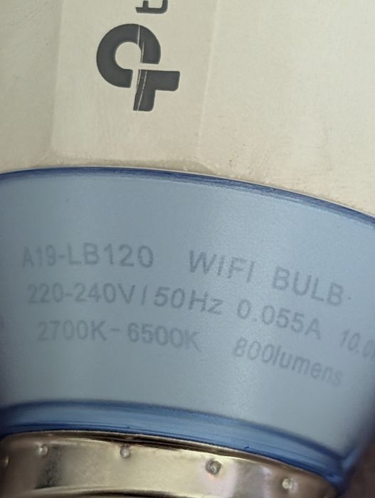 Vând bec smart LED Wi-Fi TP-Link LB120 in stare excelentă