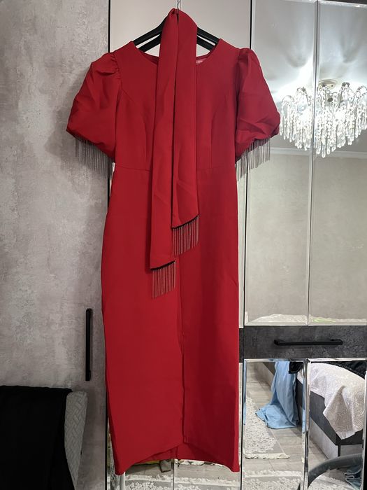 Без возврата , продаю срочно одевала один раз