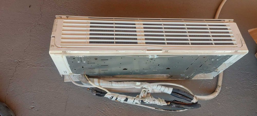 Продавам вътрешно тяло климатик Mitsubishi Electric MSZ - FA25VA