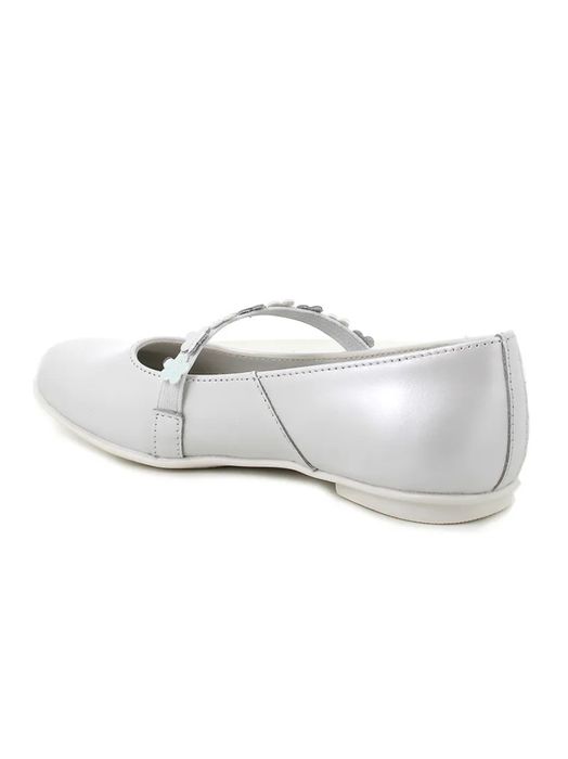 Primigi бели обувки балеринки