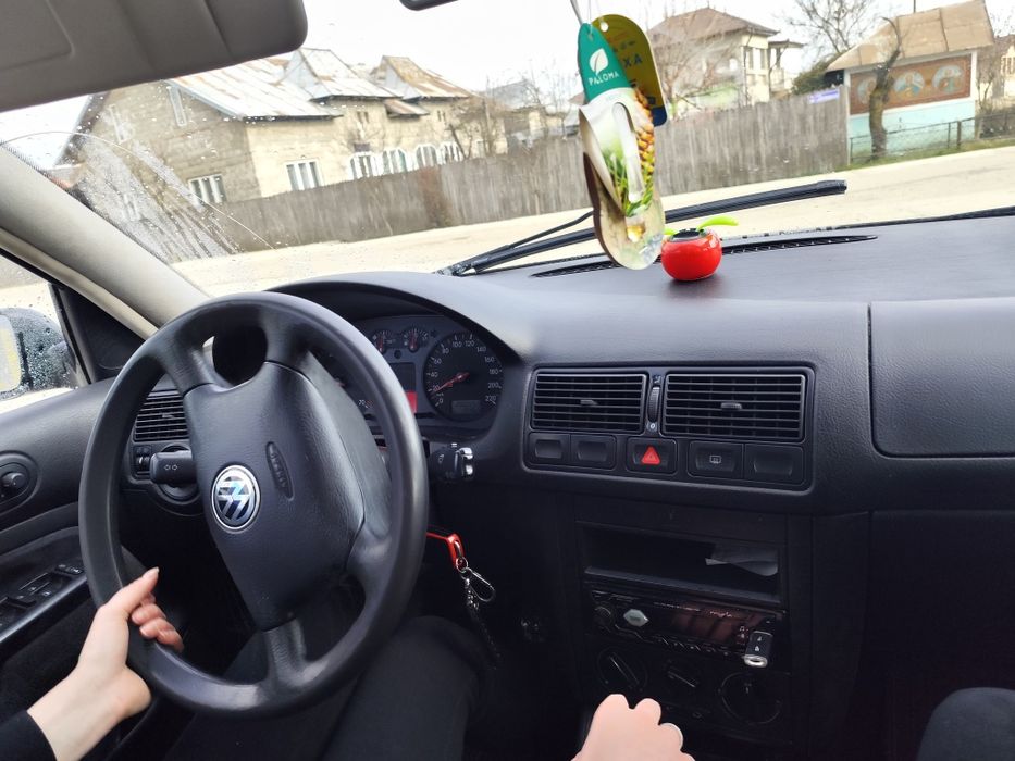 VOLKSWAGEN Golf 2002 — imagine 3