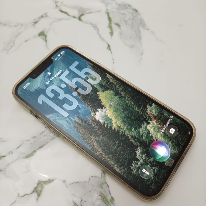 Продам IPHONE 13