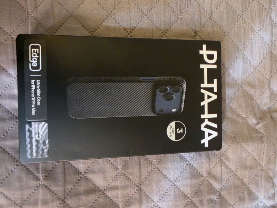 IPHONE 17 PRO MAX - кейс